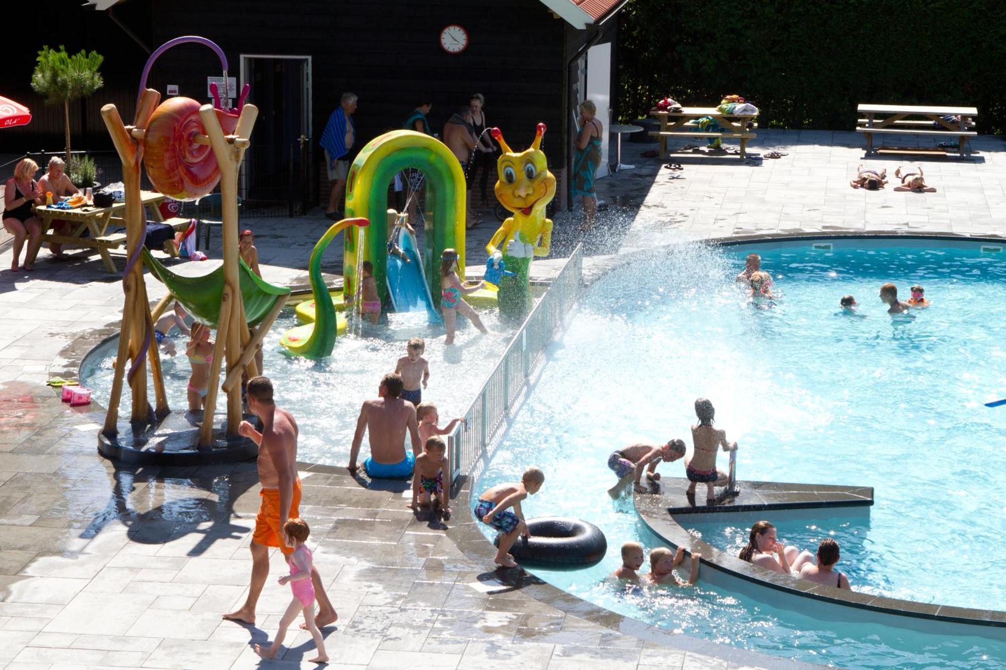 Camping De Koeksebelt Ommen Ngoại thất bức ảnh